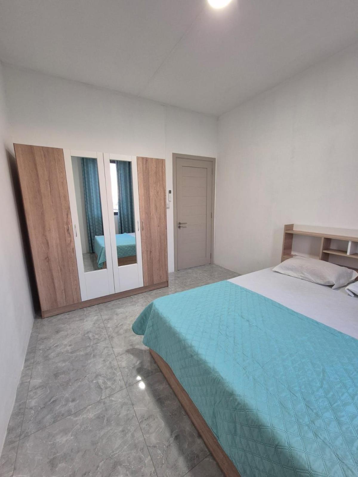 Skyview Apartment- Rooftop Penthouse With Sunset & Sea Views Flic-en-Flacq المظهر الخارجي الصورة