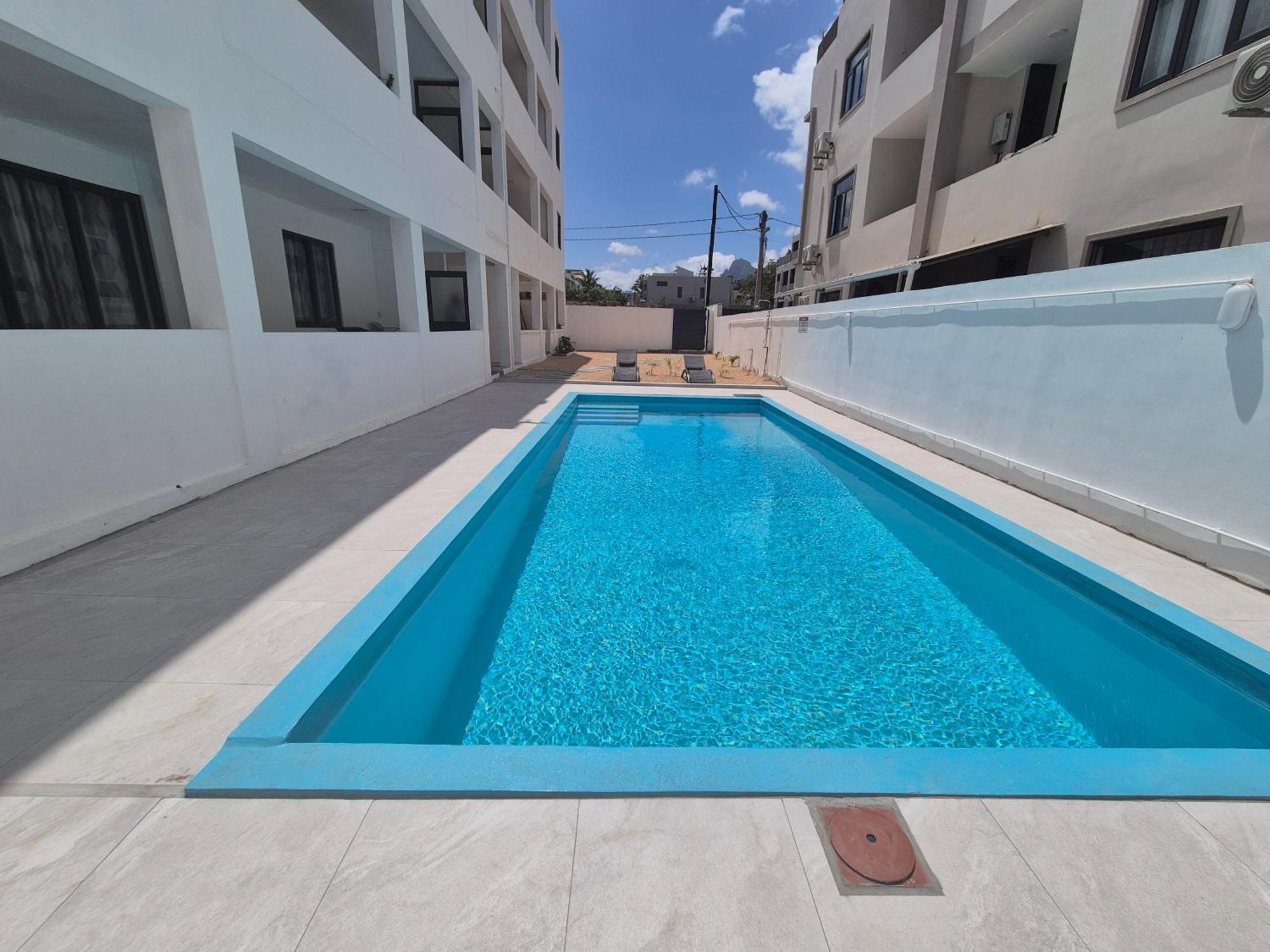 Skyview Apartment- Rooftop Penthouse With Sunset & Sea Views Flic-en-Flacq المظهر الخارجي الصورة